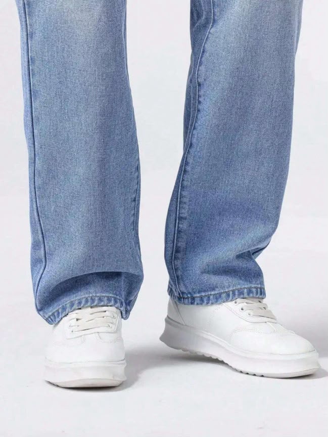 WAZWEAR Men Straight Fit Mid Rise light blue Jeans
